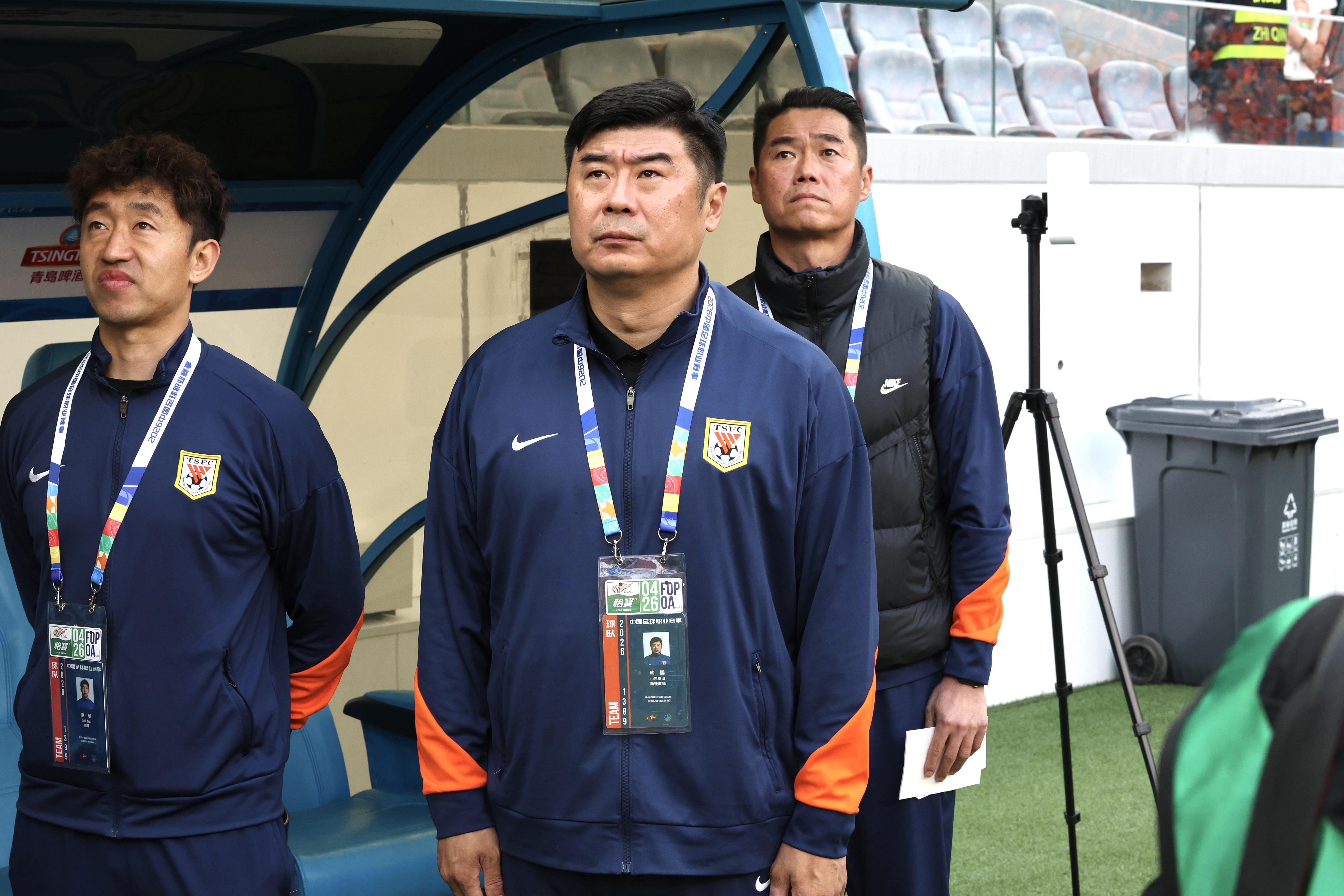 宿茂臻：丢球和阵型关系不大，克雷桑没首发因他有一些小伤